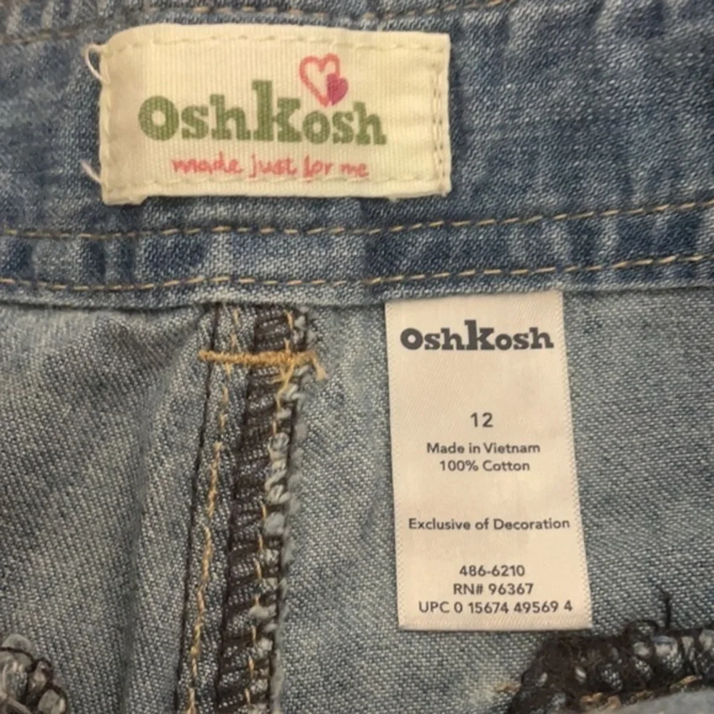 OshKosh Bgosh pink flower